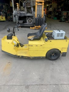Cushman #898340-8710, Electric Personall Cart, 960 lb. operating weight, 450 lb. capacity, 36 volts, 220 Amps