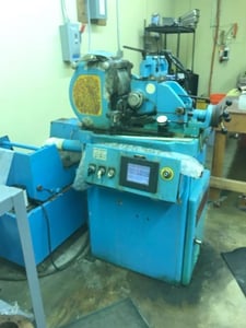 Royal Master No. TG12x4, centerless grinder with automatic cycle option, 10 HP, 2007