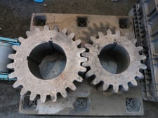 Connecting gear set, 21" centers, 19/23 tooth, 1 DP, for rubber or plastic mill