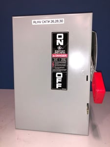 30 Amp. General Electric #10, heavy duty safety switch, Cat TH3361,600VAC, 250VDC, type 1 Indoor