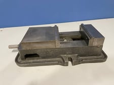 Kurt #D60, Machine Vise, 6" Wide Jaws, 6" Jaw Opening, with Jaws, 18-1/2" x 9" x 4-1/2" High, 70 lb.
