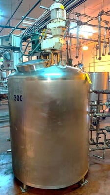 Image for 300 gallon Walker #PZ, jacketed 316LSS kettle/processor, dual motion agitation, 100 psi @ 338 Degrees Fahrenheit, 46" ID