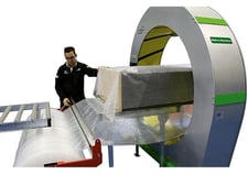 Plasticband #NELEO-160, semi0automatic stretch wrapper, 47" H x 62" width or 39" L, 2026, new