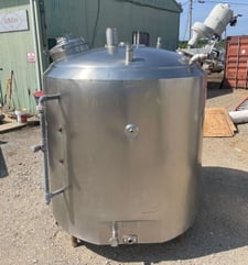 700 gallon Mojonnier #700, Stainless Steel jacketed mix tank, 5' T/T