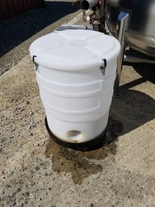 40 gallon Poly Drum Tank, 22" diameter x 28" H, (2 available)
