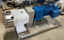 Waukesha Cherry Burrell #220U2, Stainless Steel positive displacement rotary lobe pump, 4" Tri-Clamp