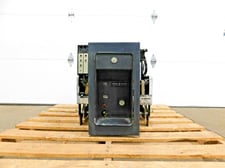 800 Amps, General Electric, AKR-6D-30, low voltage power circuit breaker, 635 max volt, 3-pole