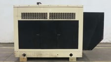 125 KW Kohler #125RZG, Natural gas / propane generator set, 120/208 Volts, 195 HP, 424 hours, GM 8.1L engine