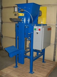 ECC #206, heavy duty auger valve bagger, for filling valve bags with dry granuator or powered products, new