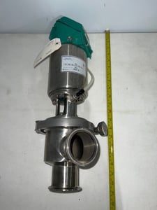 2-1/2" Tri-Clover #761-10M-29S-2 1/2-316L-34-4, Sanitary 2 way Valve w/Actuator, un