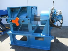 Radmark, single roll granite/rock crusher pulverizer w/hydraulic motor