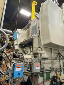 330 Ton, Clearing Niagara #SC2-330-84-60, 84" x60" bed, 18" stroke, 36" Shut Height, 20-40 SPM, 1997