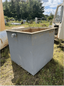 Vertical Steel Storage Tank w/ Fiberglass Lining, 400 gallon