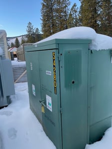 300 KVA 24940GrdY/14400 Primary, 480Y/277 Secondary, ABB, padmount transformer