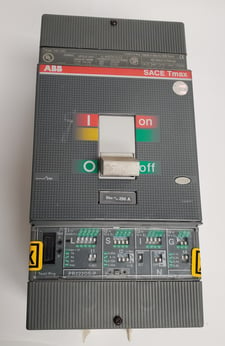 250 Amps, ABB molded case circuit breaker