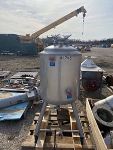 150 gallon Paul Mueller, Stainless Steel jacketed pressure vessel, 30/90 psi, 1993, unused