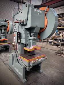 60 Ton, Minster #6, 4" stroke, 12.5" Shut Height, 32" x21"bed, 90 SPM, 3" adj.,air clutch, 1970