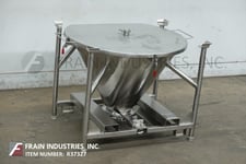Custom Powder Systems #610084, 316 Stainless Steel 316 liter tote/bin, 46" ID x 30" deep vessel, 46" dia