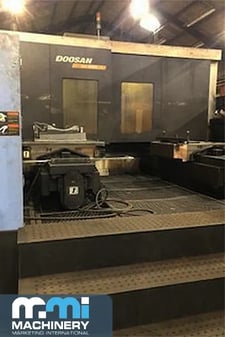 Daewoo Doosan #HM-1000, 90 automatic tool changer, 82.3" X, 49.2" Y, 42.9" Z, 6000 RPM, #50, 35 HP, chip