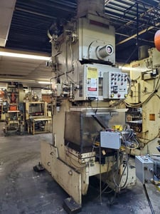 75 Ton, Niagara #ES-75, OBI press, 8" stroke, 21" Shut Height, 3" adj., 90 SPM, 36" x24" bed, air clutch &