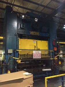 600 Ton, Verson #S2-600-120-72T, straight side double crank press, 10" stroke, 46' Shut Height, 12" adj.
