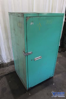 Vidmar cabinet, single door, adjustable shelf, 30" W x 27-1/2" D x 59" H, #70188