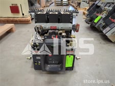 800 Amps GE Akru-7d-30s Eo/do (akru-_d-30s) 120 Volts AC Control, 240 Volts AC Close Coil, Ba, Bfi, 1600 Amps