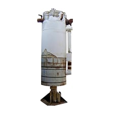 465 gallon E. L. Nickell, Vertical Ammonia Surge Tank, 37" diameter x 100" L Tank, 150 PSI 650 F, 1977