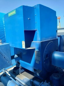 900 HP 3570 RPM Siemens, Frame 588UZ, weather protected enclosure type 2, 4160 Volts