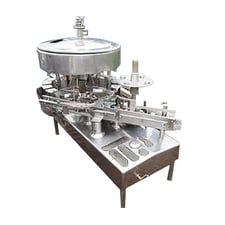 Fogg #KG-18-RH, 18-Head Rotary Valve Filler, 60 gallon Tank capacity, 10" L x 7" width Manway, 5" width x 8"