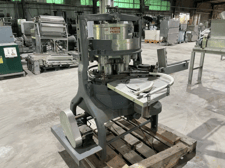 FMC #, 6 Pocket Filler, 1.5 HP, 3-1/8" diameter Piston, 4" Stroke, 1-1/2" diameter Valve, 0.5 liters max fill