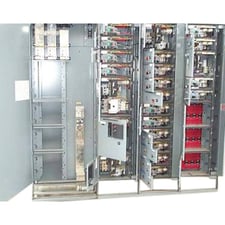 Cutler Hammer #Unitrol/MCC400, 4-section motor control c, 120/240 V, 3 phase, 400-800 amps