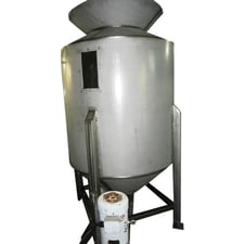 750 gallon Stainless Steel Mixing Tank, 1.5 HP, 4' diameter x 8' H tank, cone top & bottom