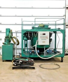 Chongqubg Zhongneng Oil Purifier Mfg Co #LYE-1000, Engine oil recycling system