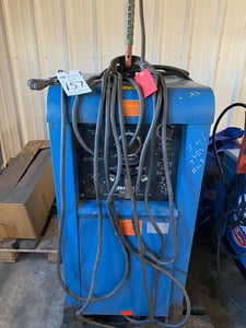 110 Amps, Miller Electric #330a/bp, Arc Welding Power Source, 110/96/48 Amps, 200/230/460V.