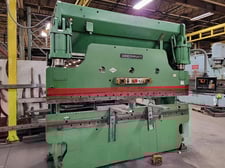 135 Ton, Cincinnati #135CBX8, hydraulic press brake, 10' overall, 102" between housing, 8" stroke, 7" throat