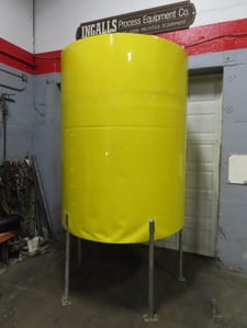 1000 gallon Vertical Stainless Steel tank, 62" dia. x 83" straight wall, flat top w/removable top doors