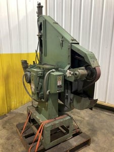2-1/2" Hammond #UBG132, single end belt sander