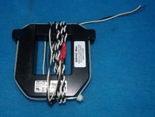 Veris H6811-600A-5A 2.9" x 2.5" ID, 600 A to 5A split core current transformer, 1 year warranty