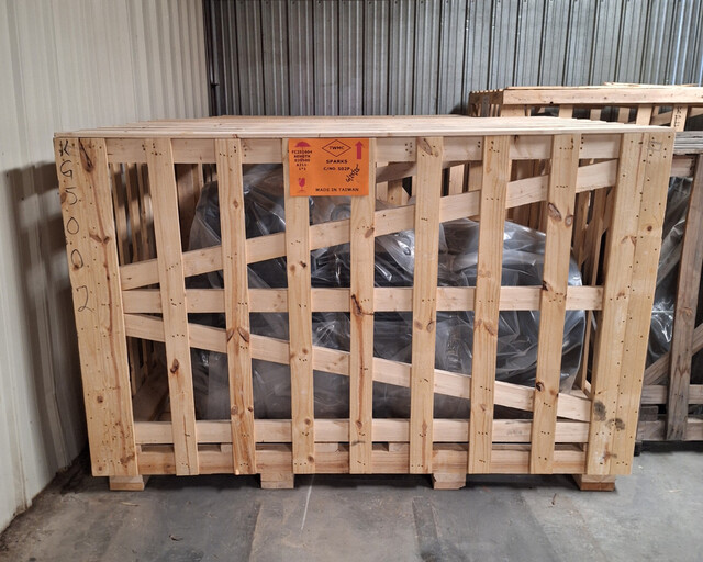 500 HP 3600 RPM Teco Westinghouse, Frame 5808A, TEFC, B/B, 2300/4160 Volts, New, KG5002