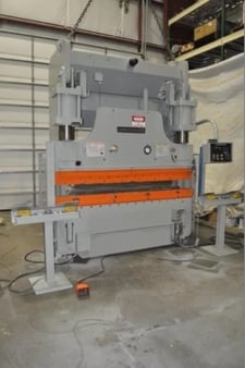 230 Ton, Cincinnati #230ASX6FT, hydraulic press brake, 8' overall, 78" between housing, 10" stroke, 2-Axis