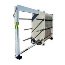 3075 sq.ft., APV, SR950, Plate Heat Exchanger, Stainless Steel, (294) plates, 1400 GPM, 8732500 BTU/hr., 150