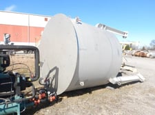 4000 gallon Stainless Steel tank, 9' dia x 8' straight side, 5' cone bottom, flat top, mounted on 3 legs