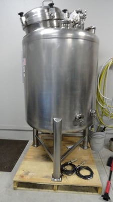 200 gallon Stainless Fabrication Inc., Reactor, 316L Stainless Steel, 38" diameter x 35" L tank, 50 psig @