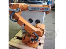 Yaskawa #UP20-XRC, High Speed Material Handling Robot, 6-Axis, 20 kg payload, 1658 mm reach, 2000