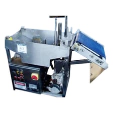 Hot Water Wash Tank w/ Conveyor, 10 gallon, 12" width x 15" L belt, 12" width x 11" H max aperture, 0.5 HP -