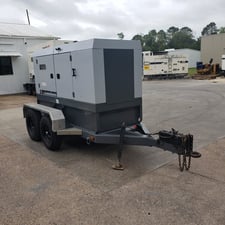 96 KW Wacker Neuson #G120, diesel, sound attenuated enclosure, 240/480 Volts, 20764 hours