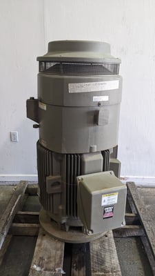 125 HP 1790 RPM General Electric 5KS444XT6013, Frame 444TP24, Vertical Motor, 460 Volts, 60 Hz, 3-phase, new