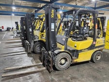 7000 lb. Yale #GLP070VXNGSE091, forklift with fork positioner, LPG, 187" lift height