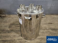 26 gallon Eagle Stainless Tank, Model CTH-47-H, 316L Stainless Steel, 18" diameter x 23" straight side, flat